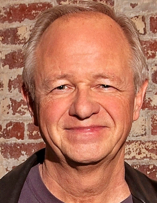 Headshot of Mike Anderson