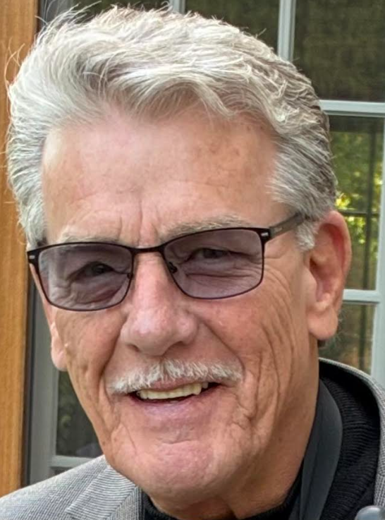 Headshot of Bob Howell